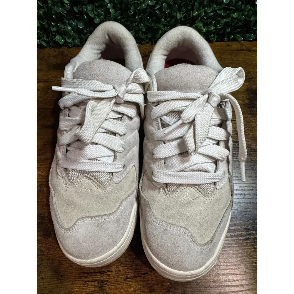 Size 10.5 - Nike Jordan Session Phantom